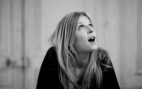 43 Clémence Poésy HD Wallpapers | Background Images - Wallpaper Abyss