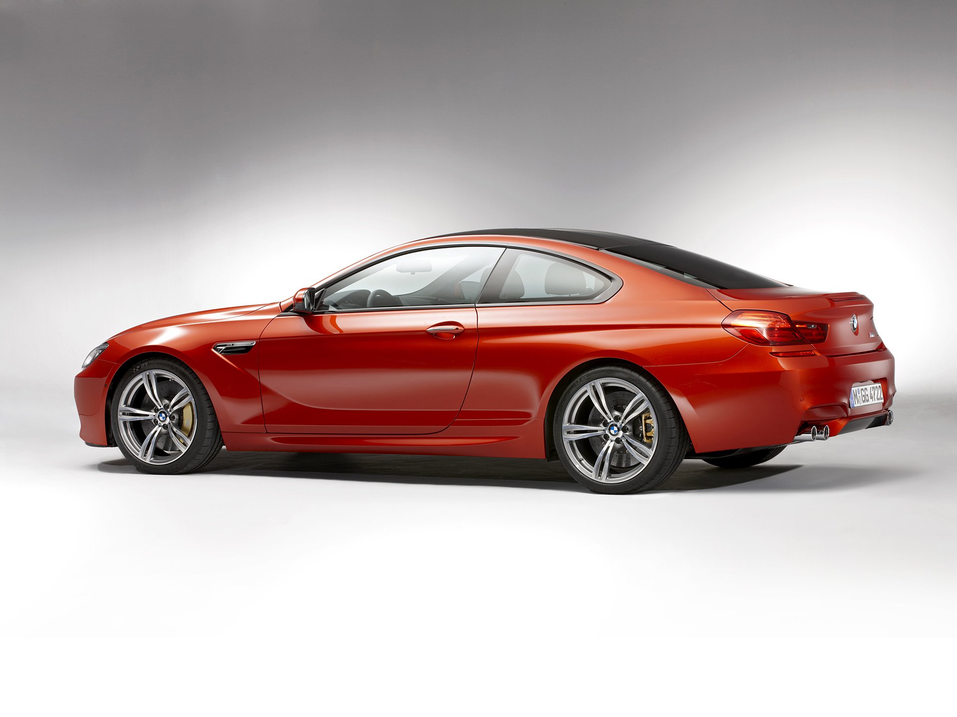 Download BMW Vehicle BMW M6 Coupe HD Wallpaper