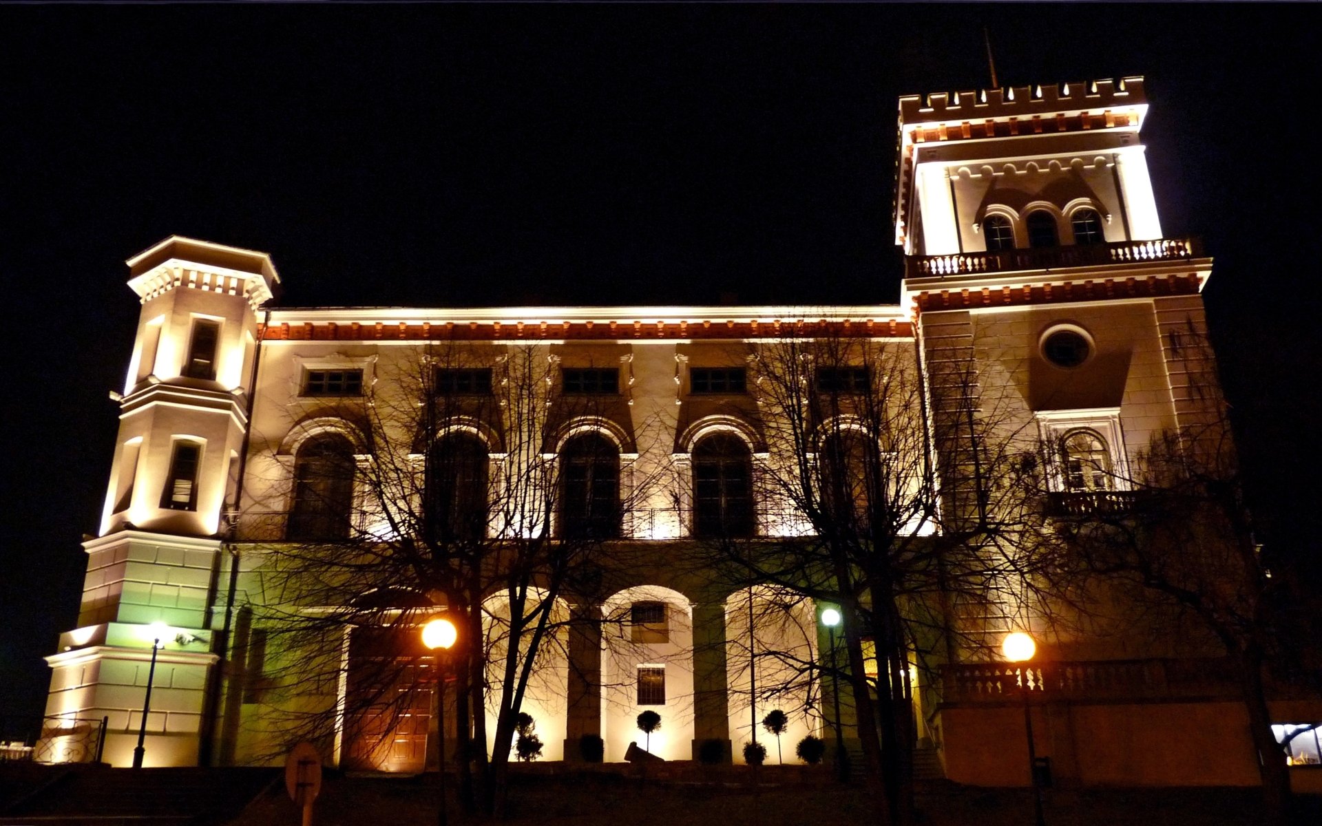 Download Man Made Bielsko-Biala Castle HD Wallpaper