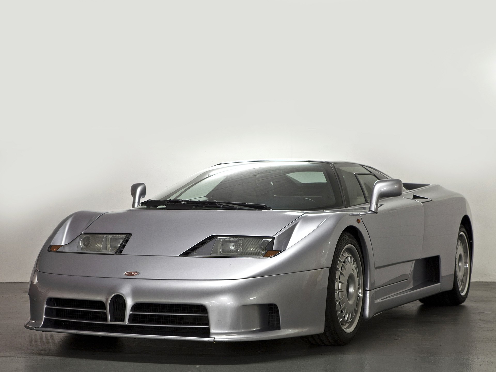 Bugatti Eb110 Gt Papel De Parede Hd Plano De Fundo 1920x1440 Id 495633 Wallpaper Abyss