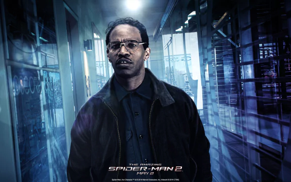 HD desktop wallpaper and background featuring Jamie Foxx as Max Dillon in The Amazing Spider-Man 2, standing in a dark hallway with an intense expression.