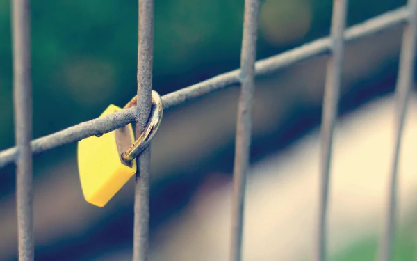 man made Padlock HD Desktop Wallpaper | Background Image