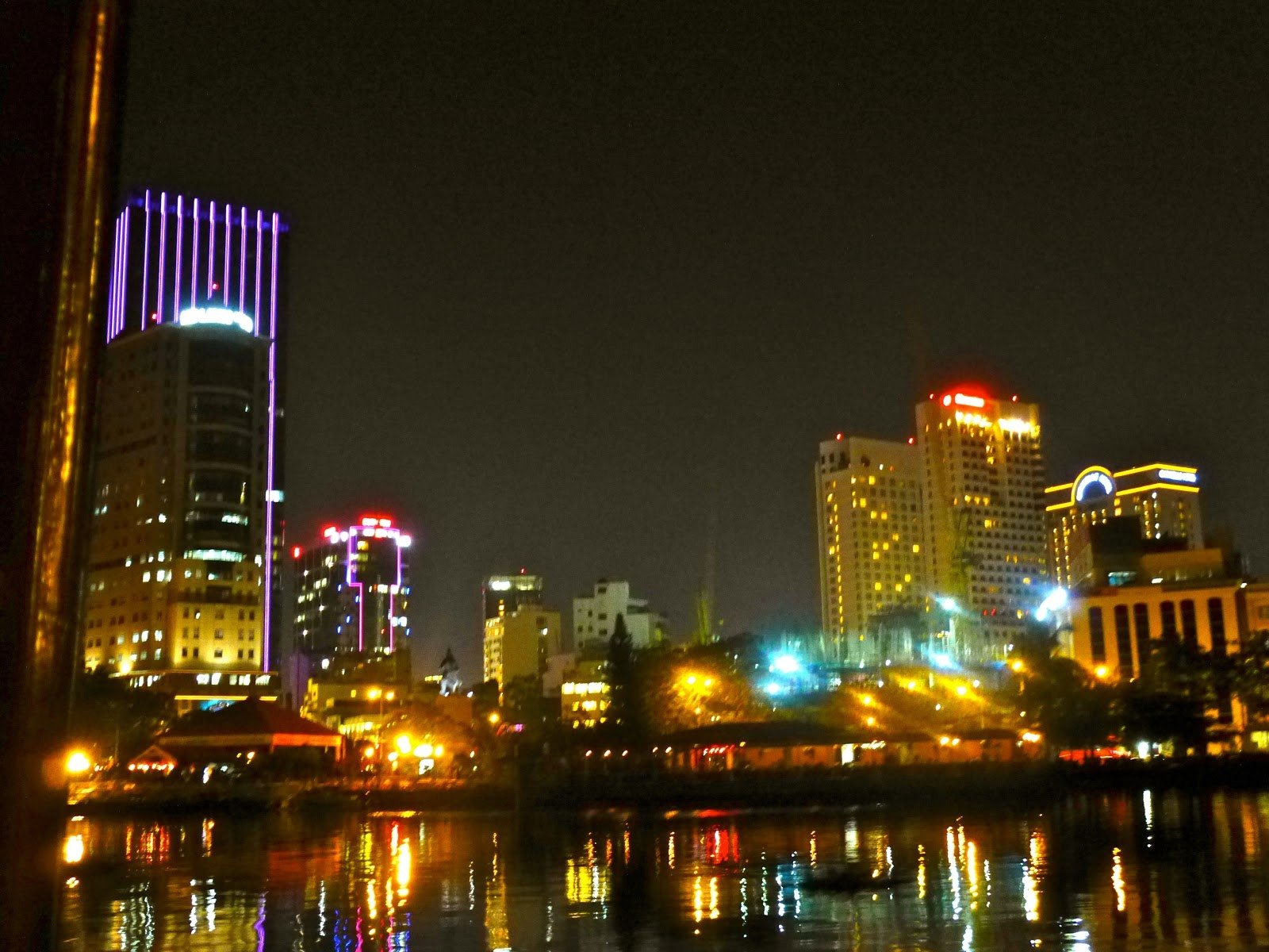 Download Man Made Ho Chi Minh City Wallpaper