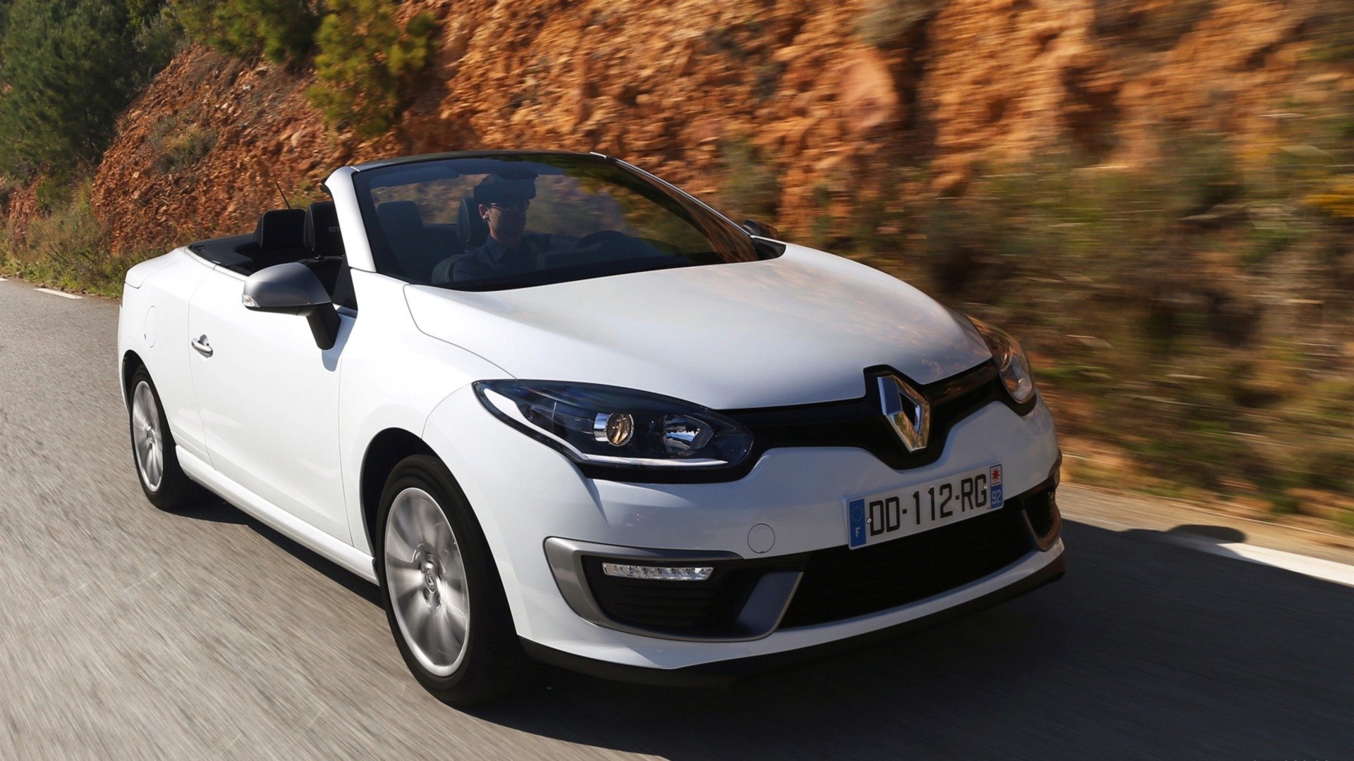 Download Vehicle 2015 Renault Megane Coupe-cabriolet HD Wallpaper