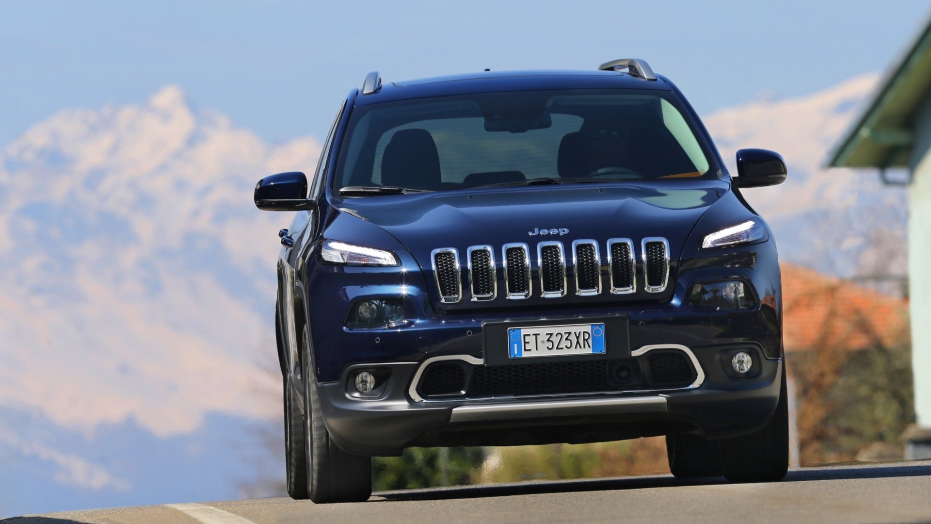 Download Vehicle Jeep Cherokee HD Wallpaper