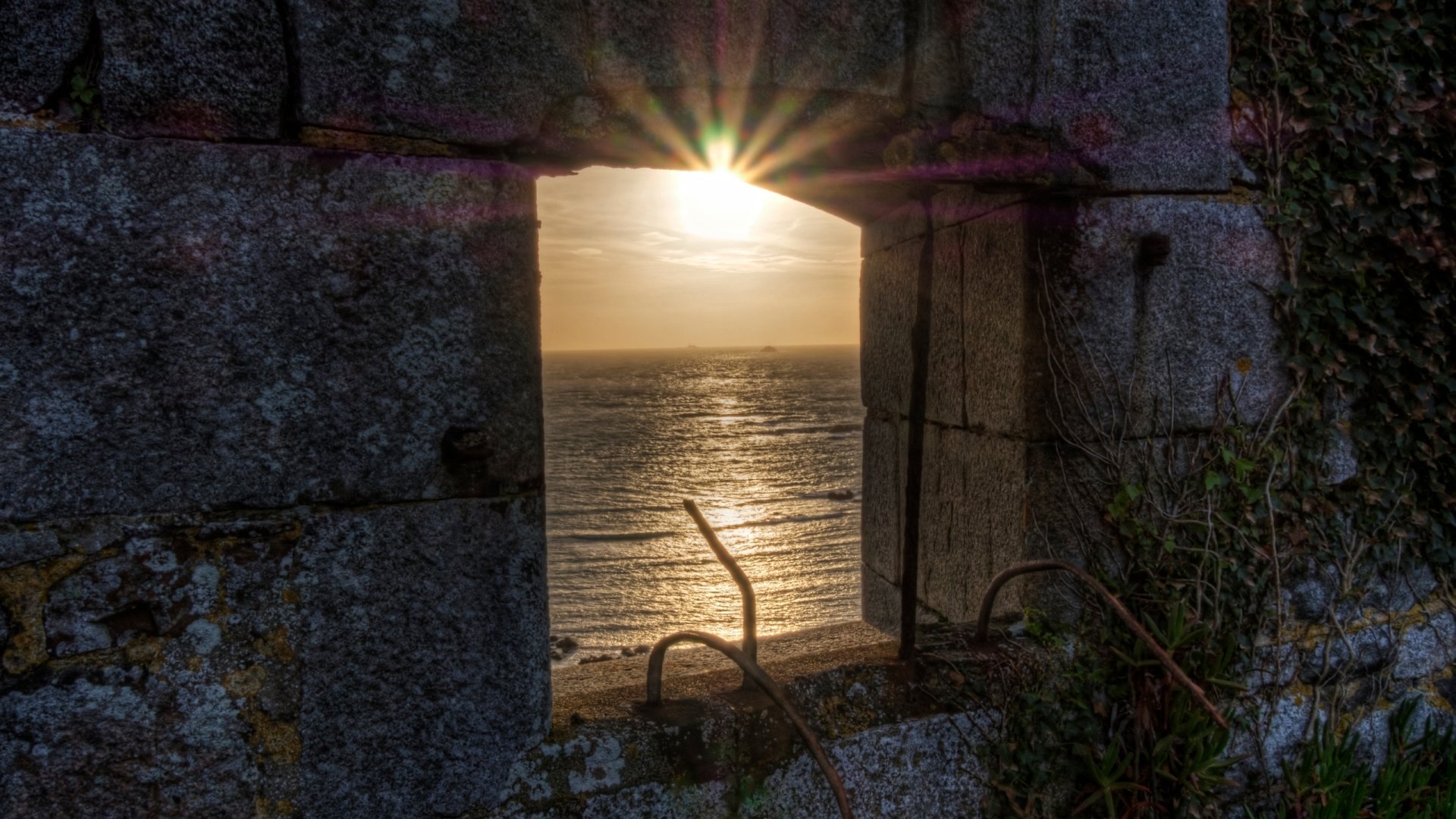 Download Man Made Fort Tourgis HD Wallpaper