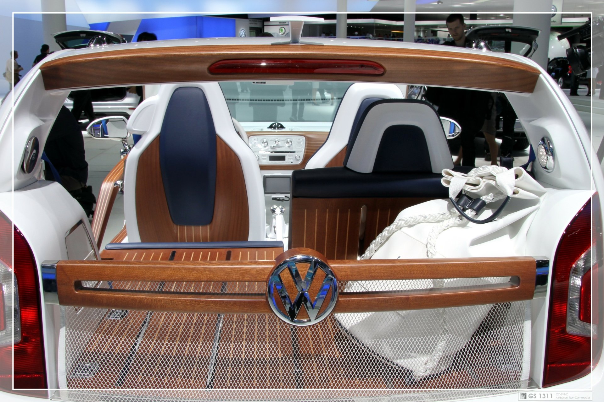 Download Vehicle Volkswagen 4k Ultra HD Wallpaper