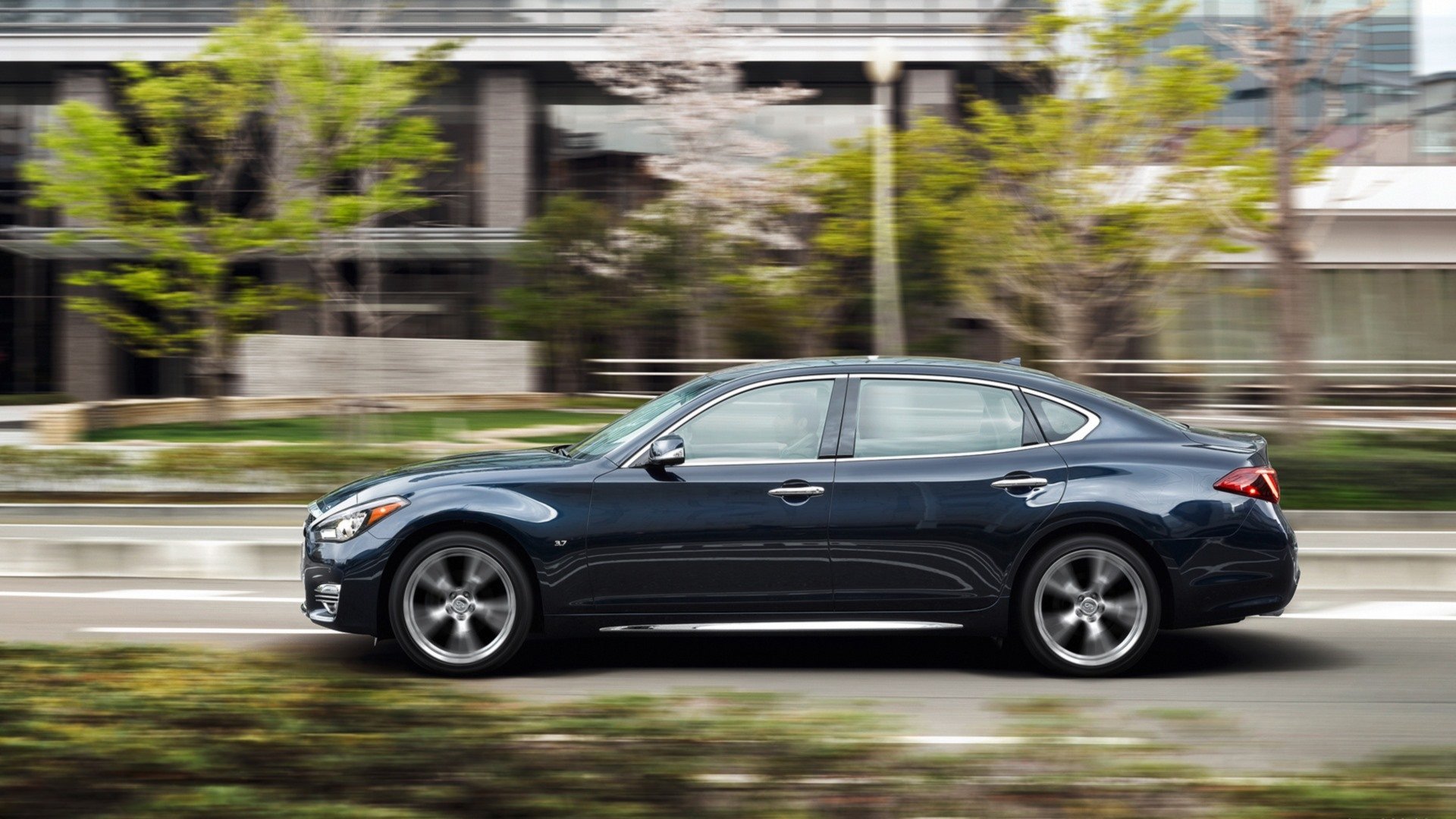 Download Vehicle 2015 Infiniti Q70 HD Wallpaper