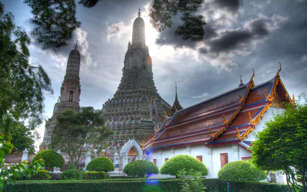 religious Wat Arun Temple HD Desktop Wallpaper | Background Image