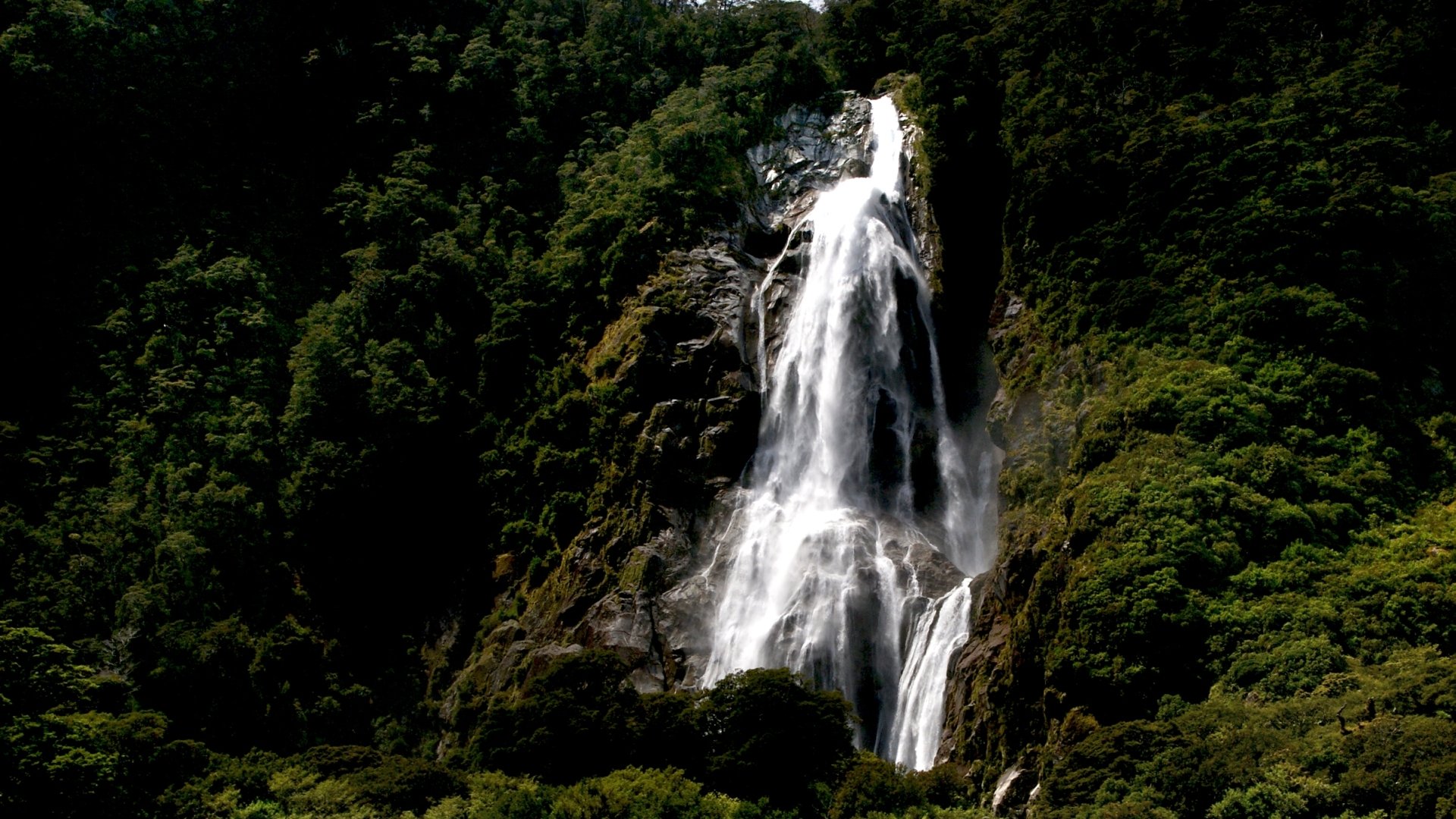 Download Nature Bowen Falls HD Wallpaper