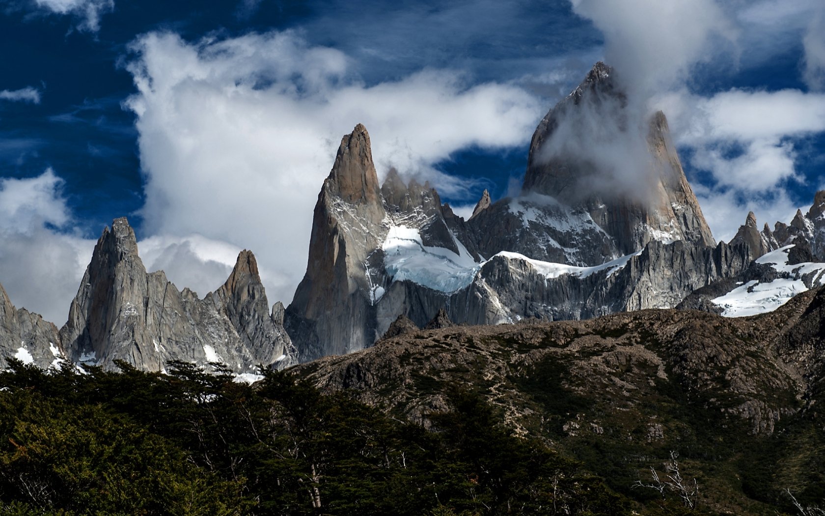 Fitz Roy Wallpaper - Wall.GiftWatches.CO