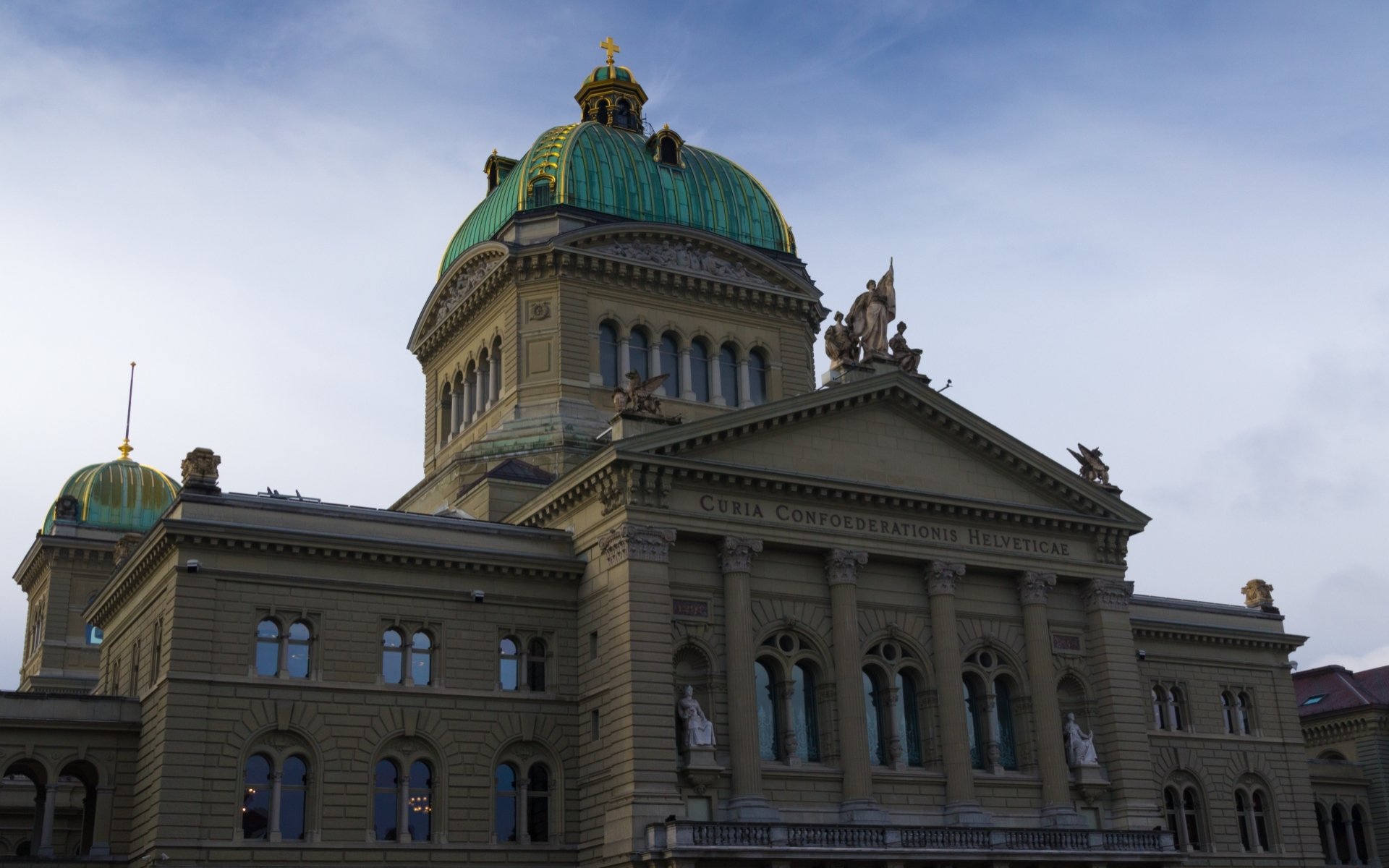 Download Man Made Swiss Parliament Building HD Wallpaper