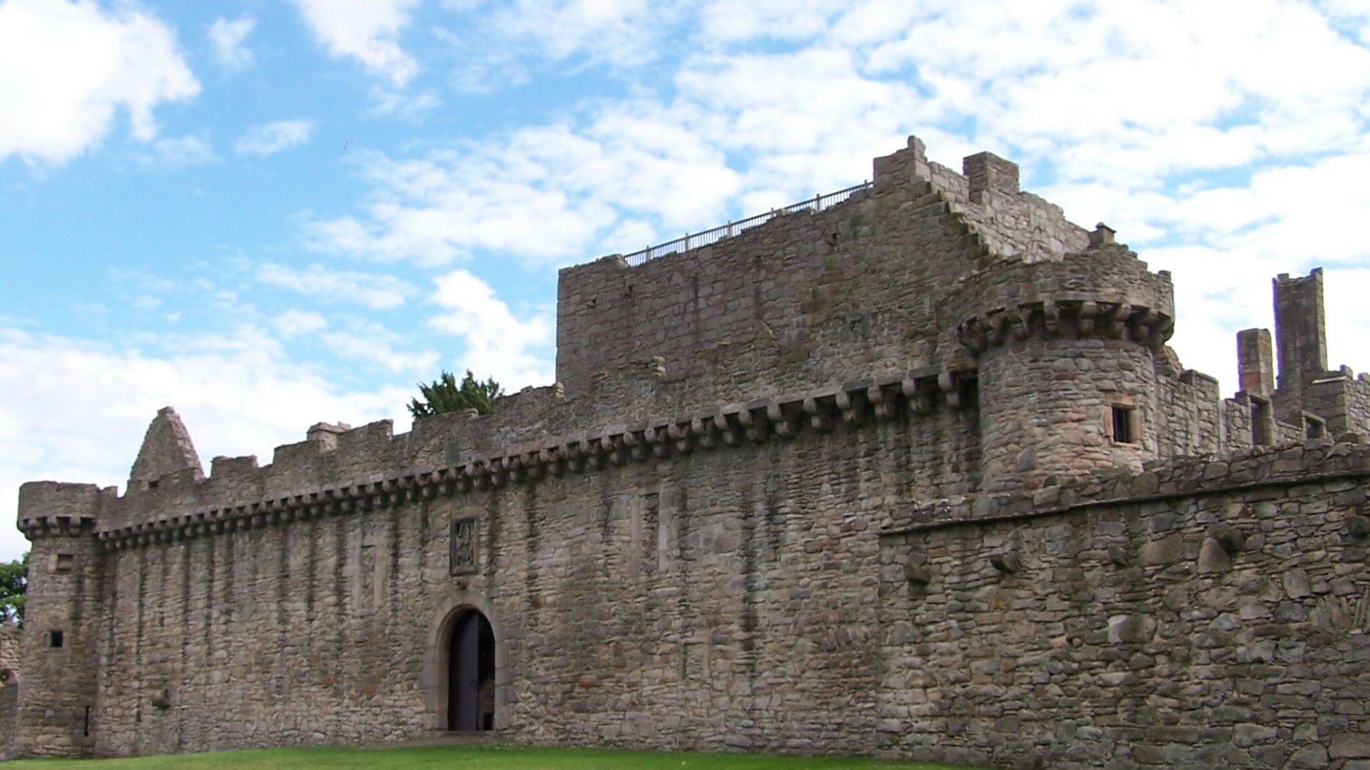 Man Made Craigmillar Castle HD Wallpaper