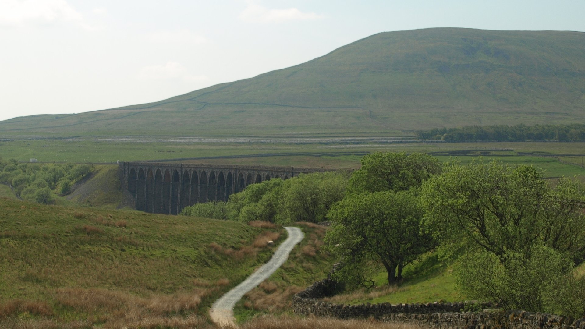 Download Man Made Ribblehead Viaduct HD Wallpaper