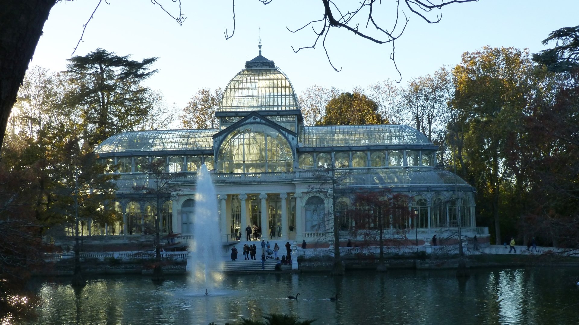 Download Man Made Palacio De Cristal HD Wallpaper