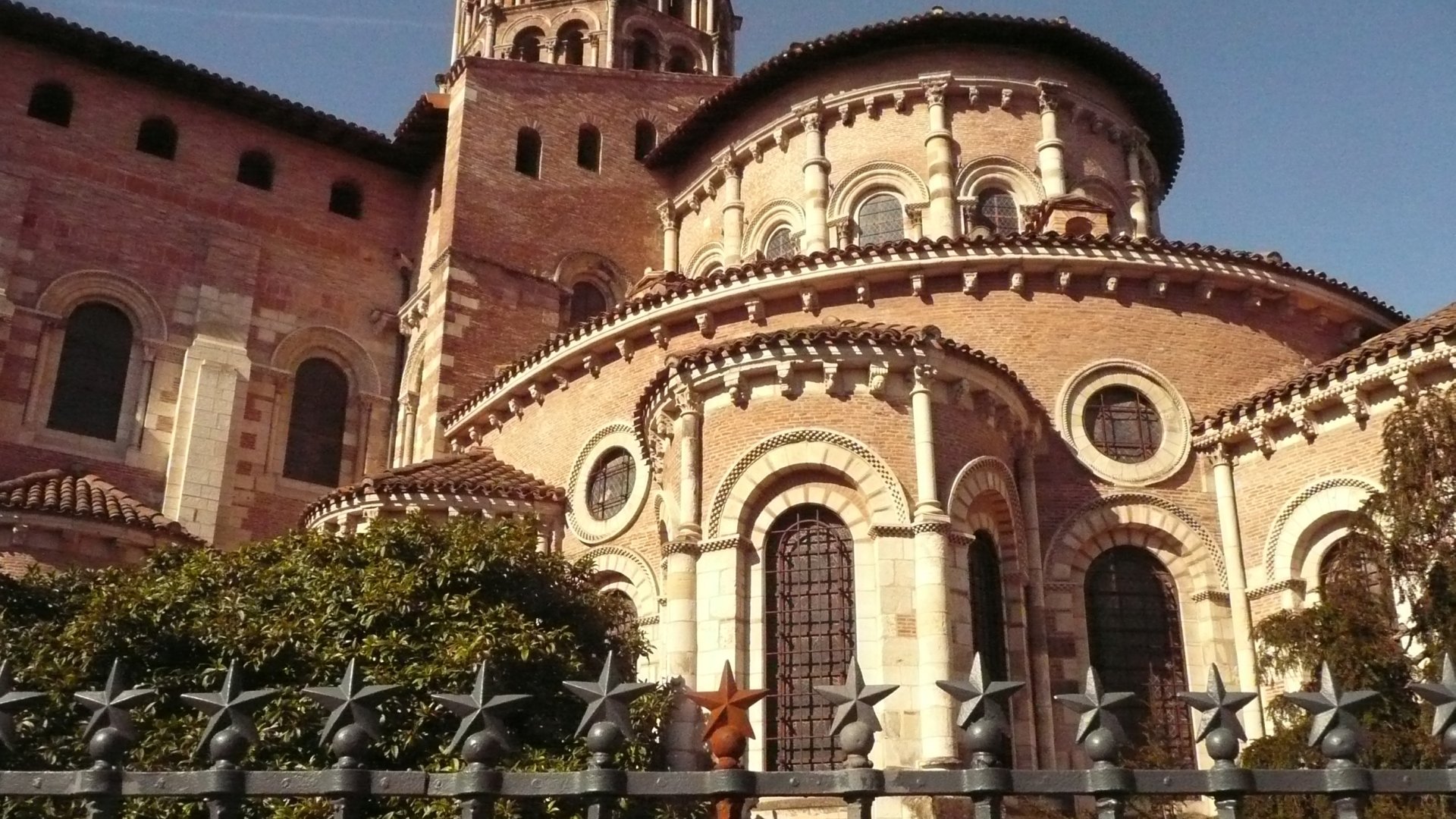 Download Religious Basilica Of St. Sernin, Toulouse HD Wallpaper