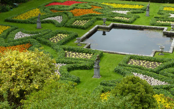  Lyme Park Garden