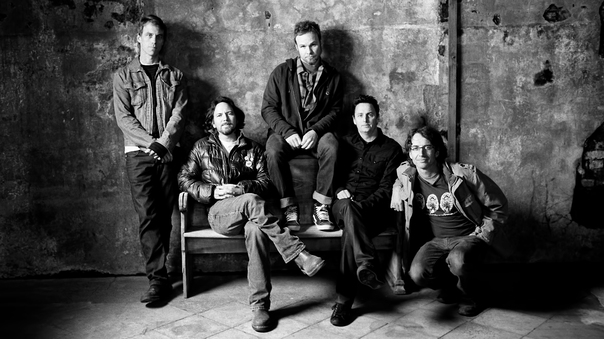 Pearl Jam Backspacer Wallpaper Sirens Is De Nieuwe Single Lightning Bolt Forever Ilakkuma