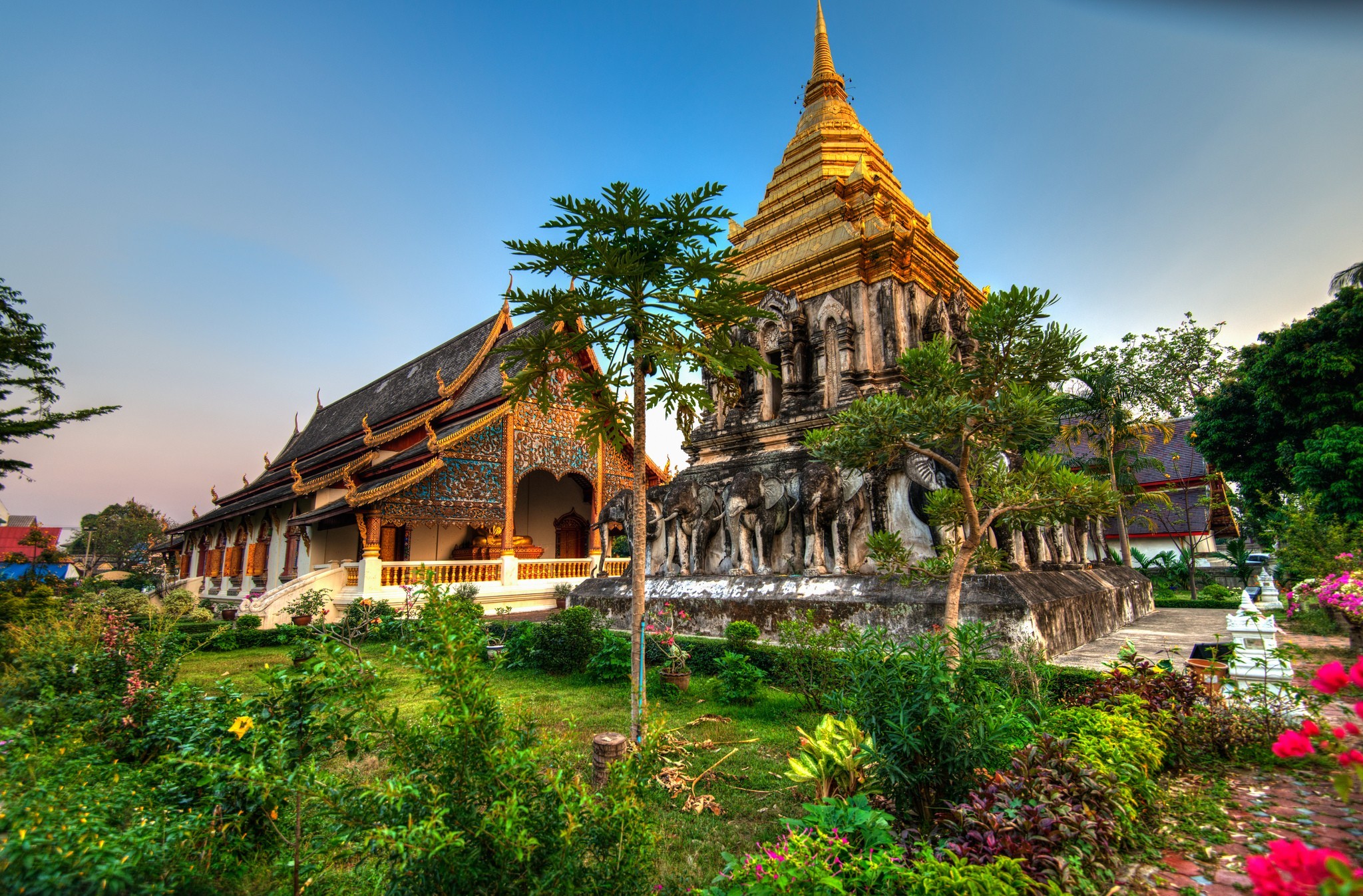 Religious Wat Chiang Man HD Wallpaper | Background Image