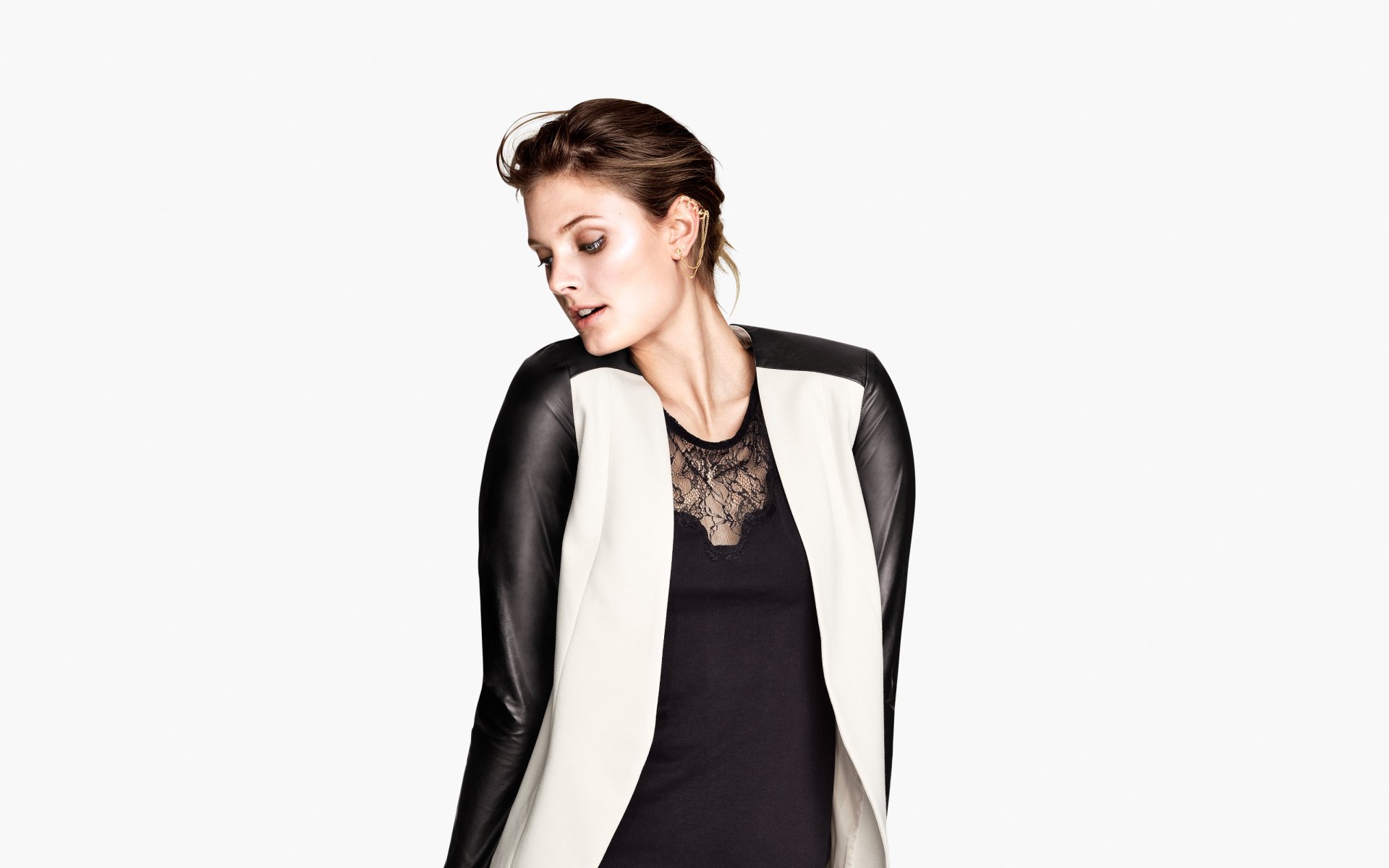 Download Model French Woman Constance Jablonski HD Wallpaper