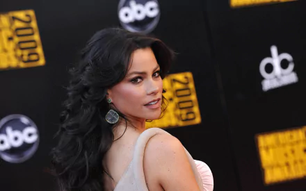 actress Colombian Celebrity Sofía Vergara HD Desktop Wallpaper | Background Image