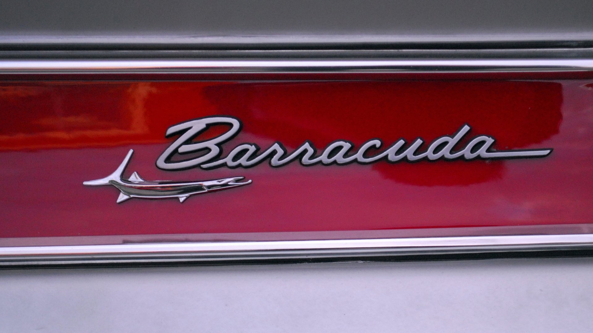 Download Vehicle Plymouth Barracuda 4k Ultra HD Wallpaper