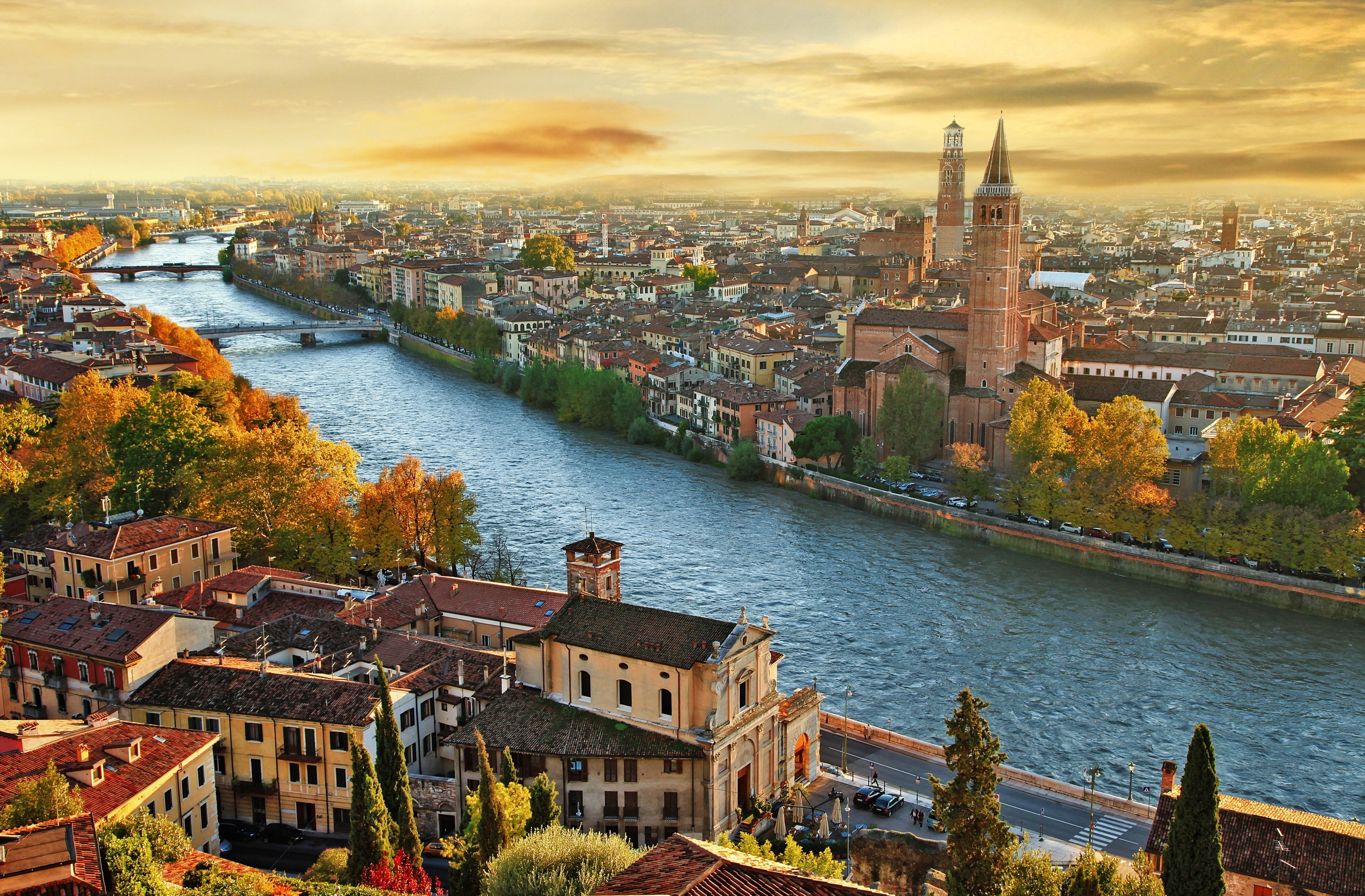 Verona Sunrise Autumn Glow Over Italy s Timeless Riverscape HD Wallpaper Verona Sunrise Autumn Glow Over Italy s Timeless Riverscape HD Wallpaper