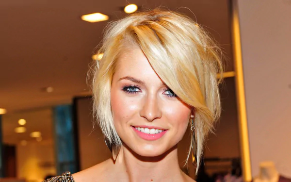 model German woman lena gercke HD Desktop Wallpaper | Background Image