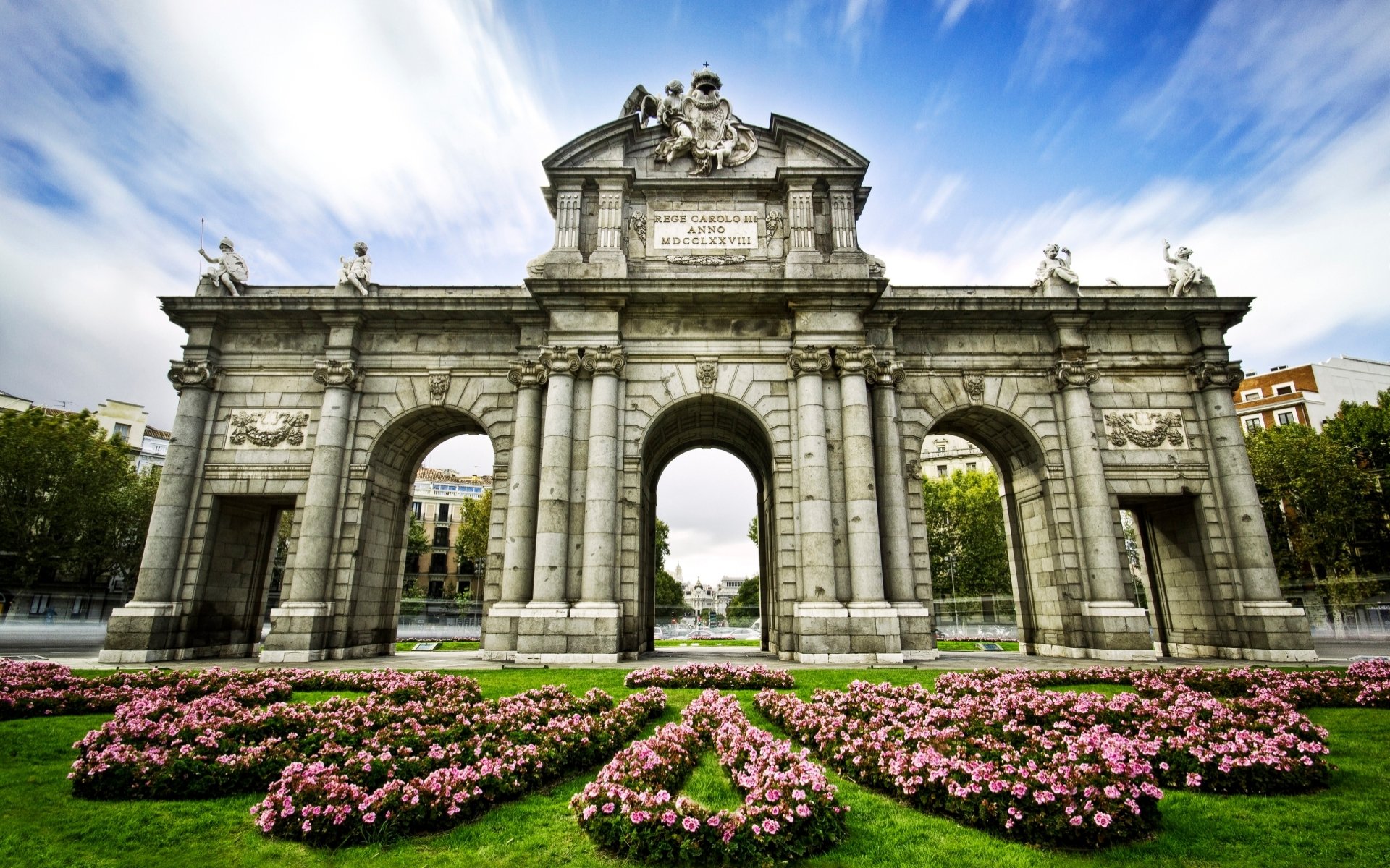 Download Man Made Puerta De Alcalá HD Wallpaper