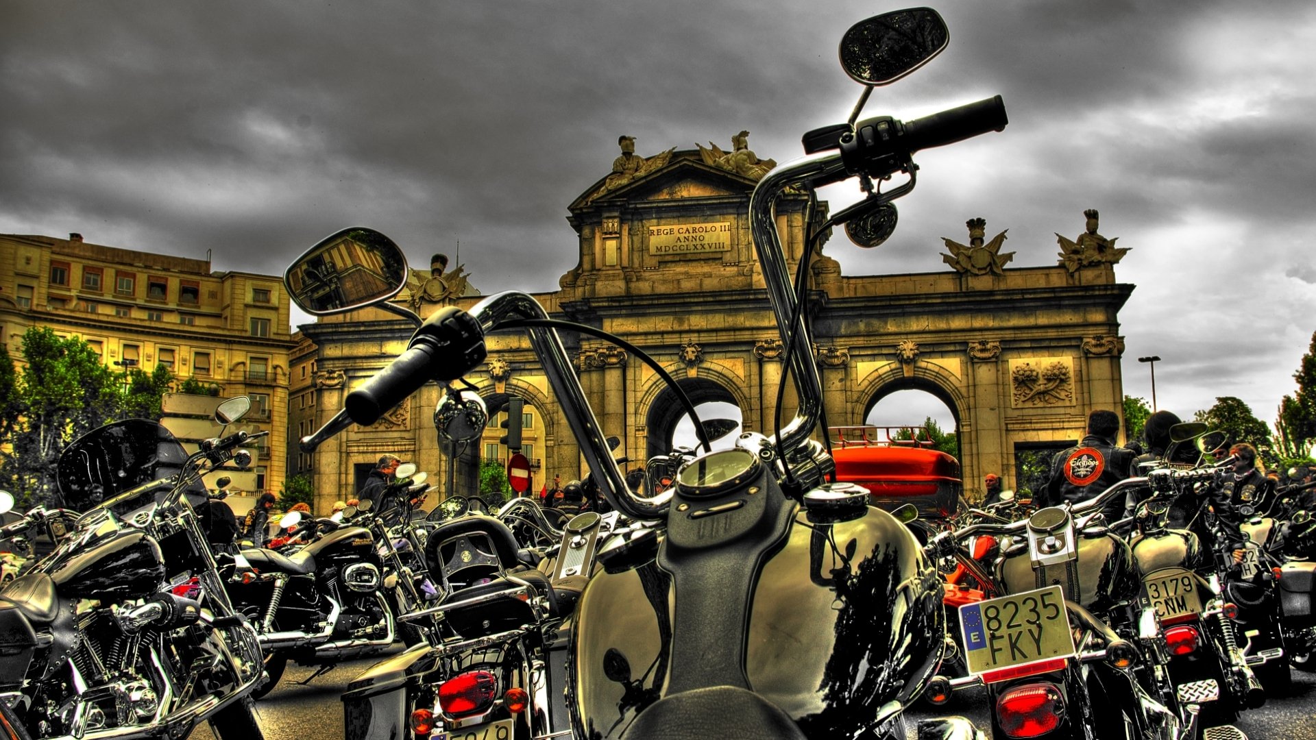 Download Man Made Puerta De Alcalá HD Wallpaper