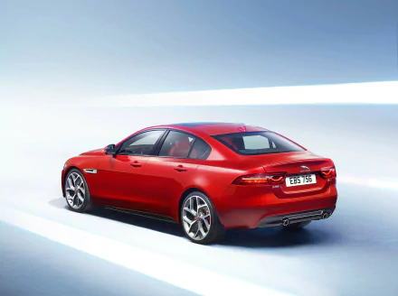  Jaguar XE S