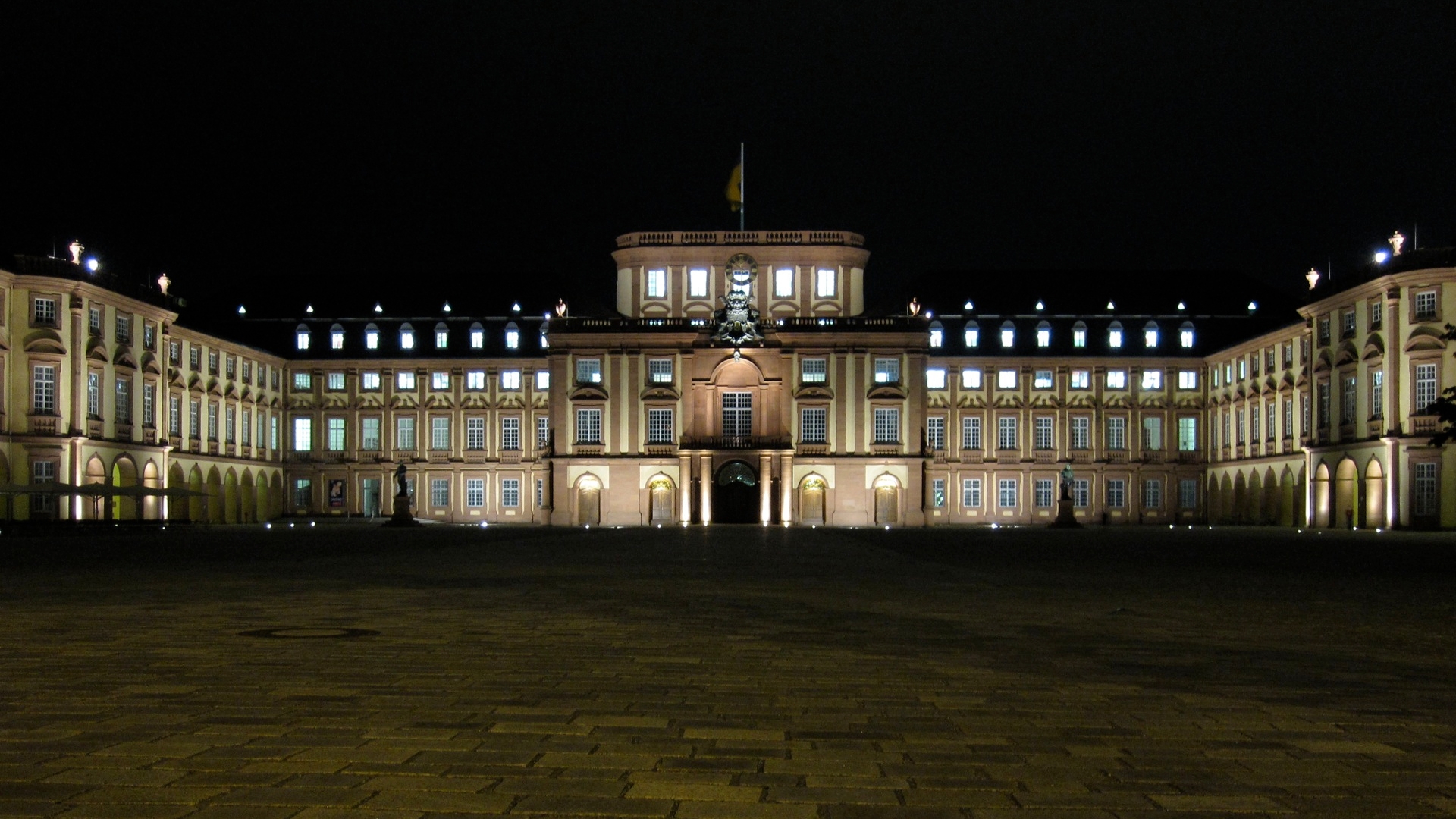 Download Man Made Mannheim Palace HD Wallpaper