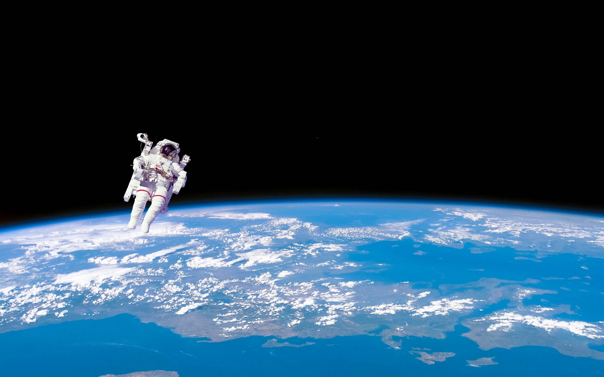 Download Sci Fi Astronaut HD Wallpaper | 1920x1200 | Wallpaper Abyss