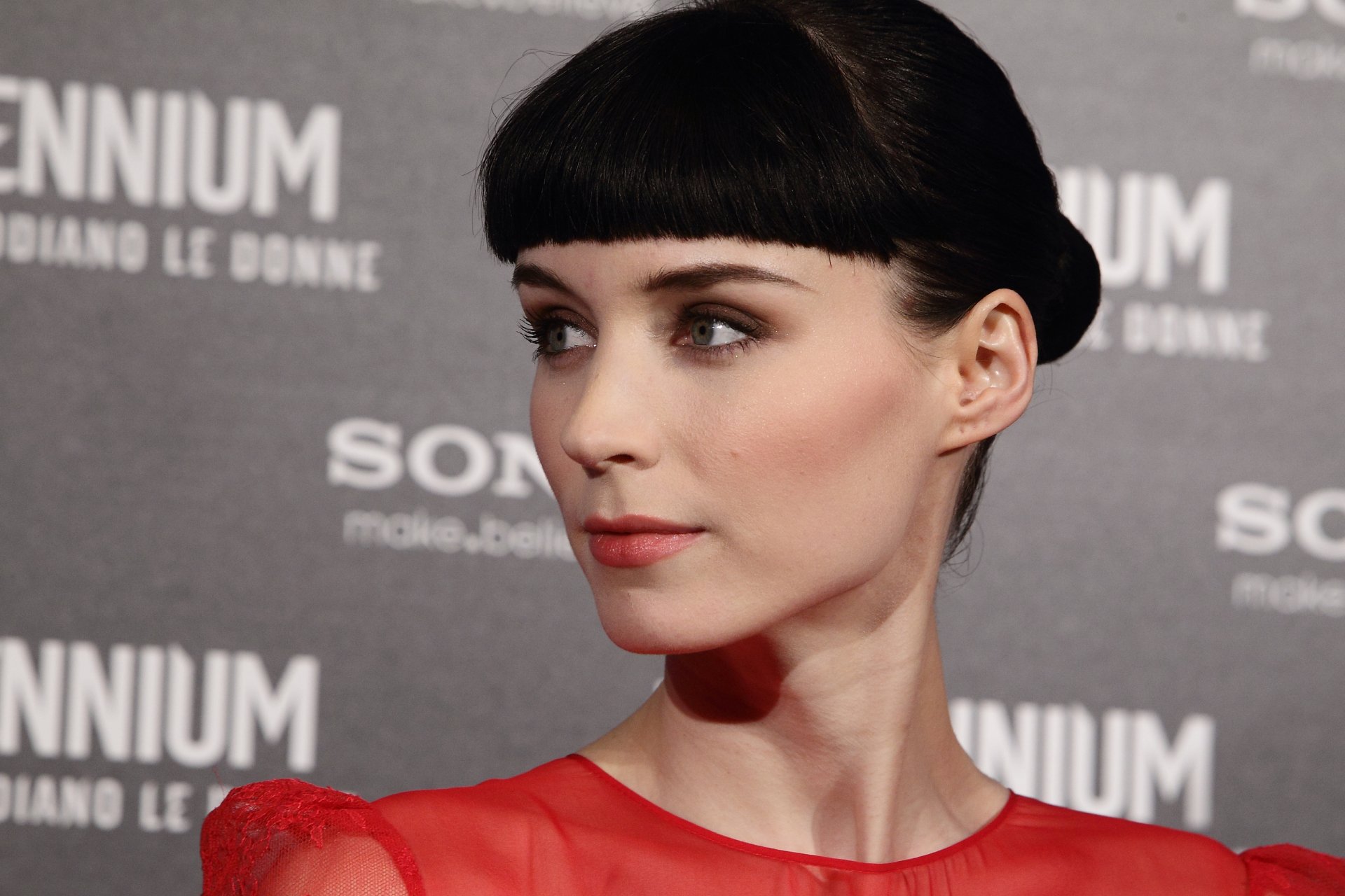 Download Celebrity Rooney Mara HD Wallpaper
