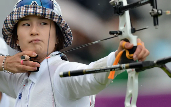 archery Sports HD Desktop Wallpaper | Background Image