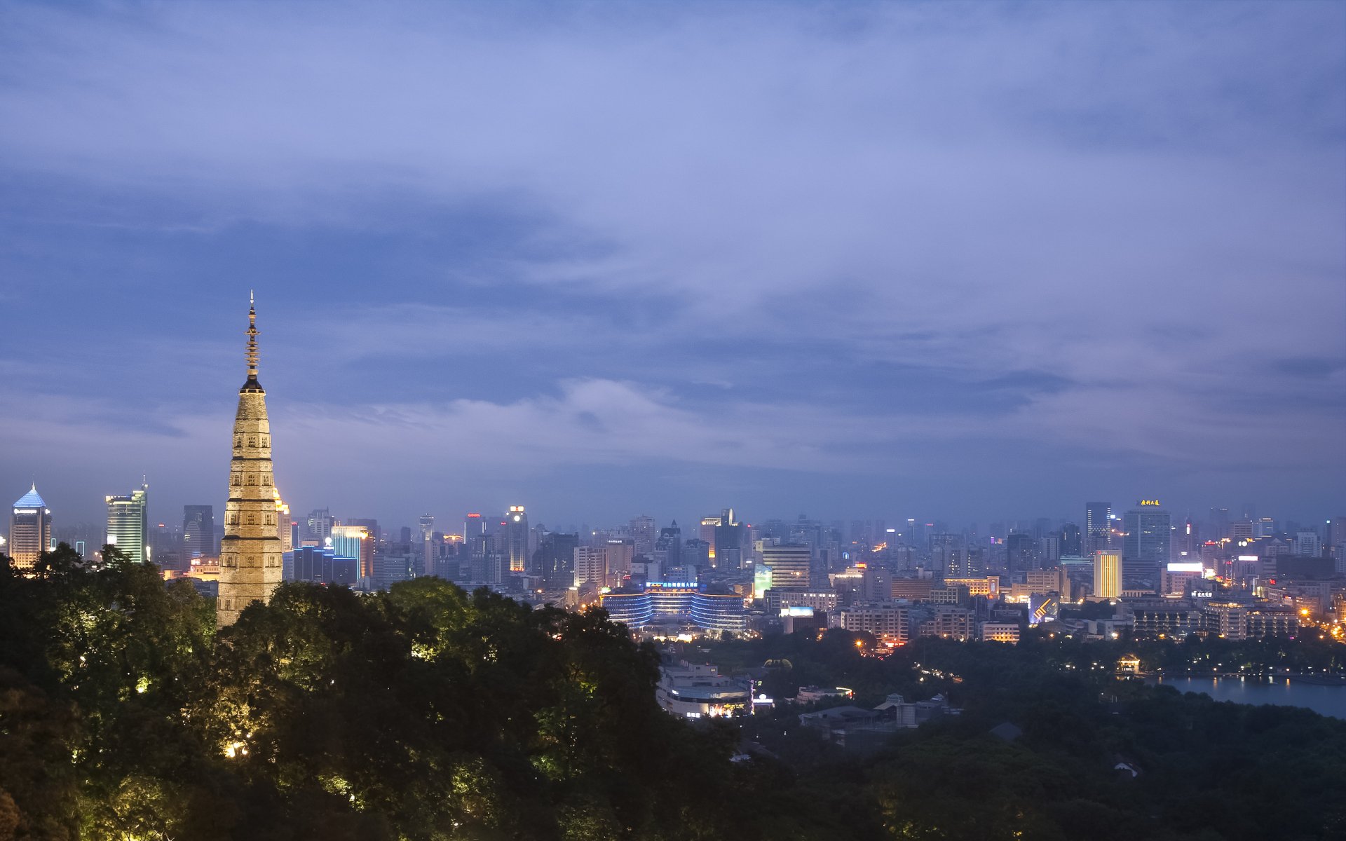 Mid View Vertical View Of Leifeng Tower With Ten Views Of West Lake In Hangzhou  Background Wallpaper Image For Free Download - Pngtree