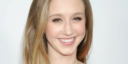 Celebrity Taissa Farmiga HD Desktop Wallpaper | Background Image