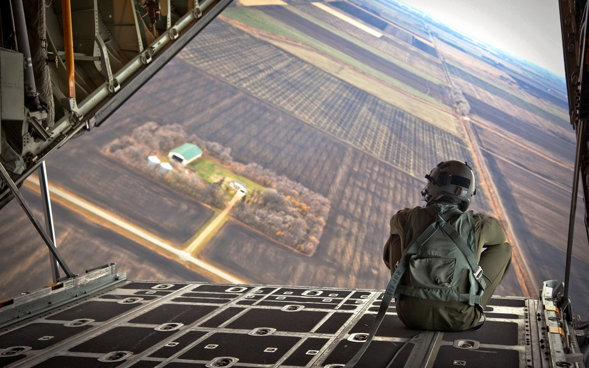 Soldier HD Wallpaper | Background Image | 1920x1200 | ID:591556