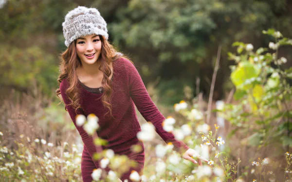 bokeh Chinese cap smile model woman Jancy Wong HD Desktop Wallpaper | Background Image