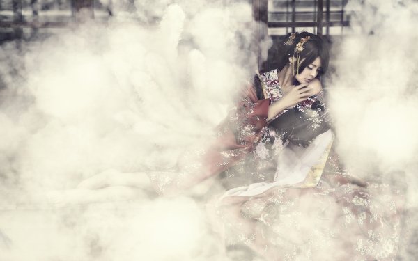 Women Asian Oriental Traditional Costume Hair-Dress Surreal Smoke HD Wallpaper | Background Image