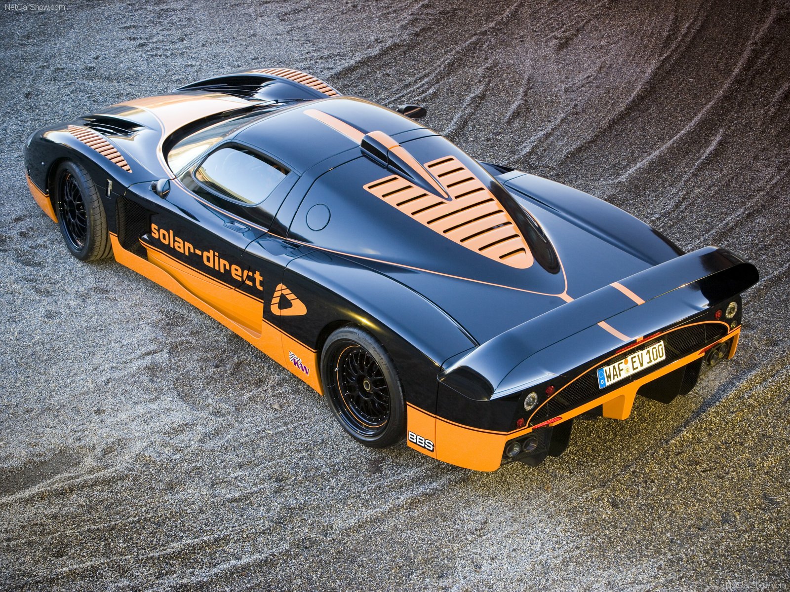 Download Vehicle Maserati MC12 Wallpaper