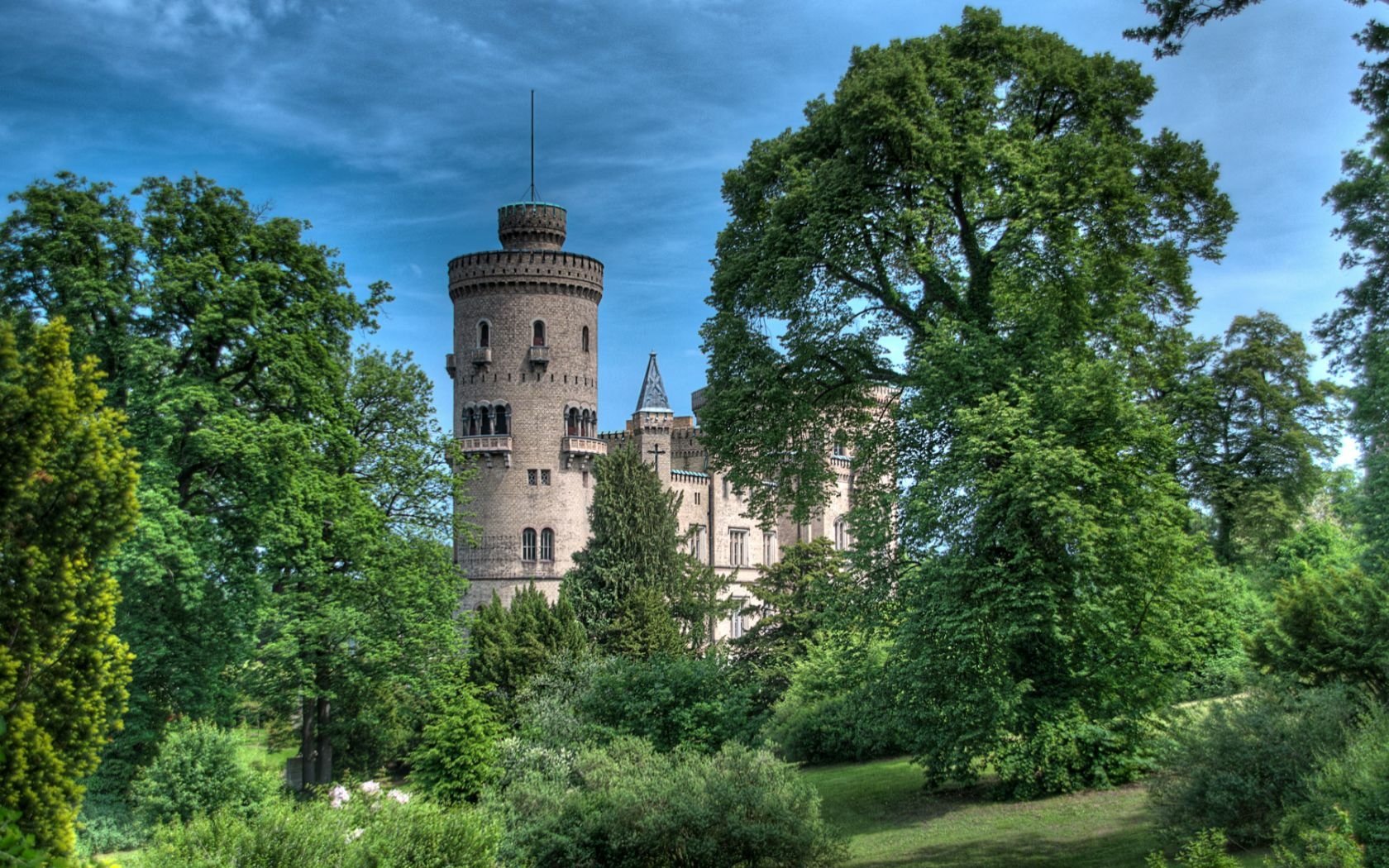 Download Man Made Babelsberg Palace Wallpaper