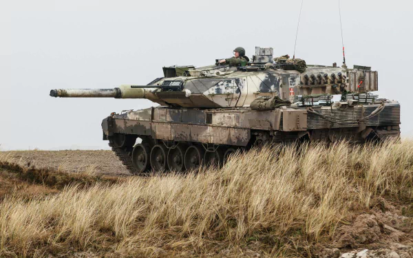 military Leopard 2 HD Desktop Wallpaper | Background Image
