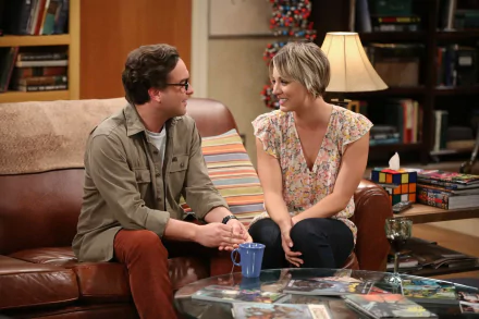 Johnny Galecki Leonard Hofstadter Kaley Cuoco Penny (The Big Bang Theory) TV Show The Big Bang Theory HD Desktop Wallpaper | Background Image