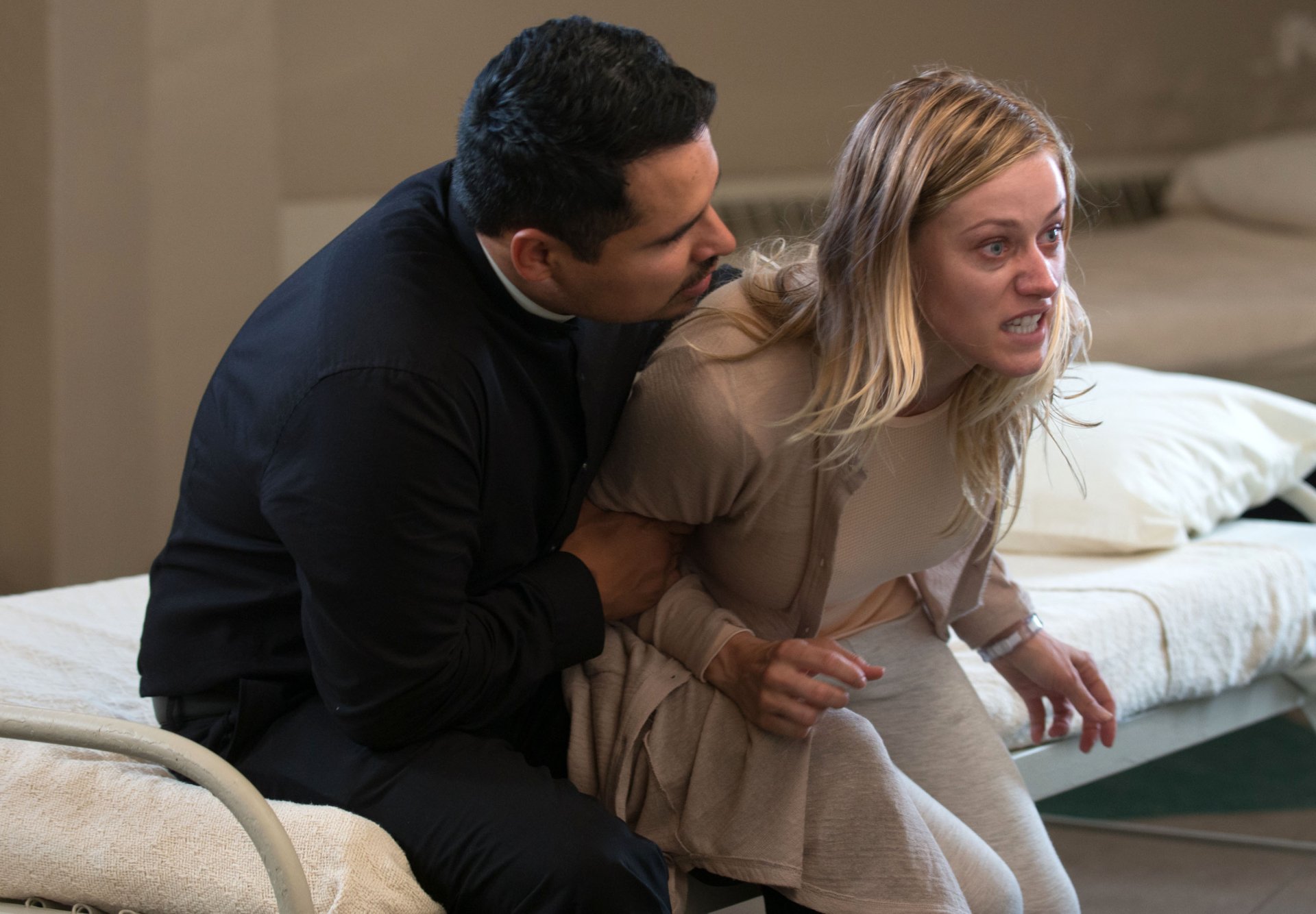 Download Movie The Vatican Tapes HD Wallpaper