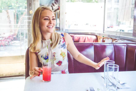 Celebrity Annasophia Robb HD Desktop Wallpaper | Background Image