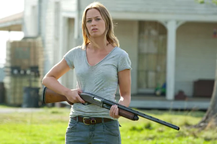 Emily Blunt movie Looper HD Desktop Wallpaper | Background Image