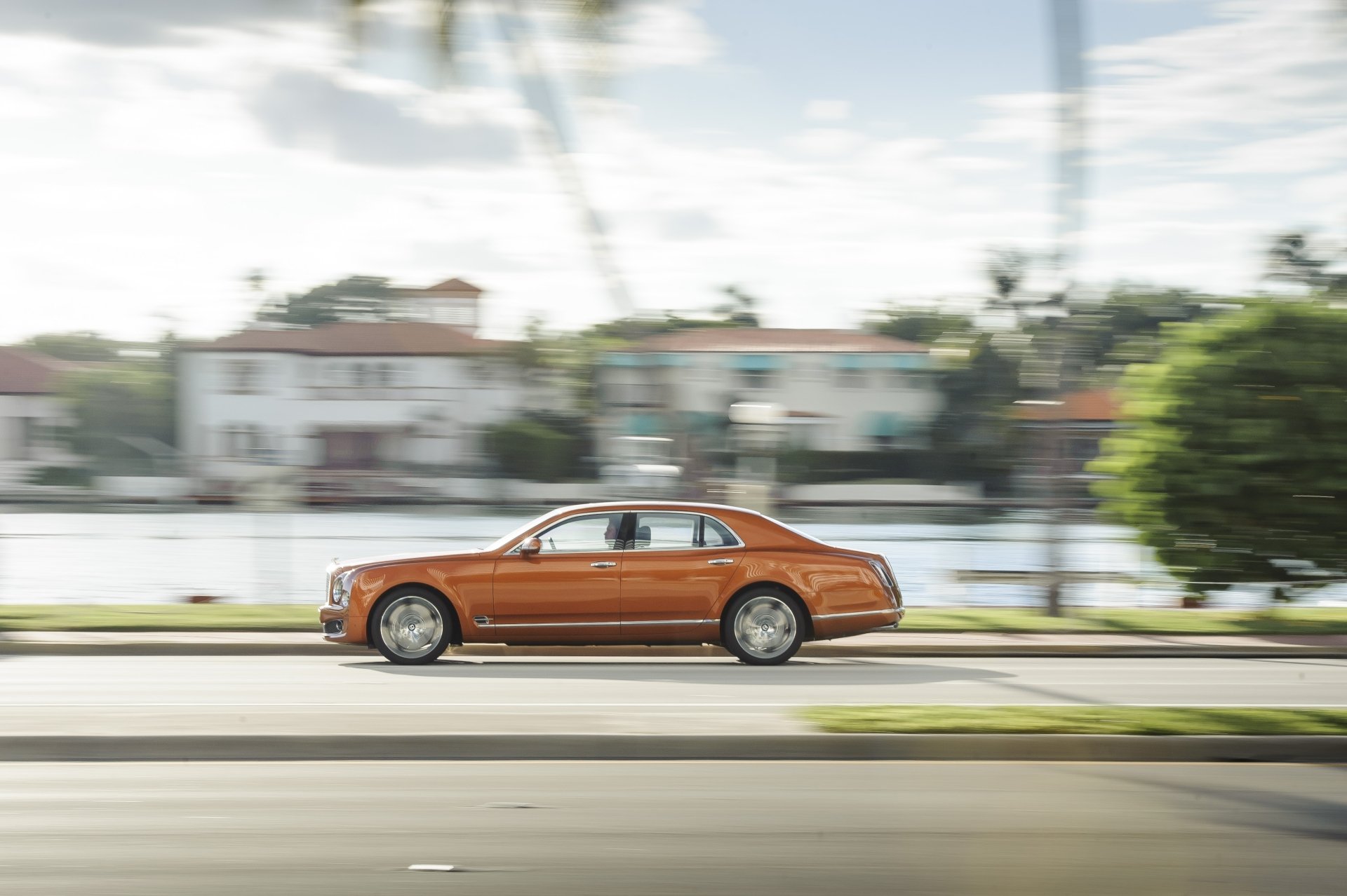 Download Bentley Mulsanne Speed Vehicle Bentley Mulsanne 4k Ultra HD Wallpaper