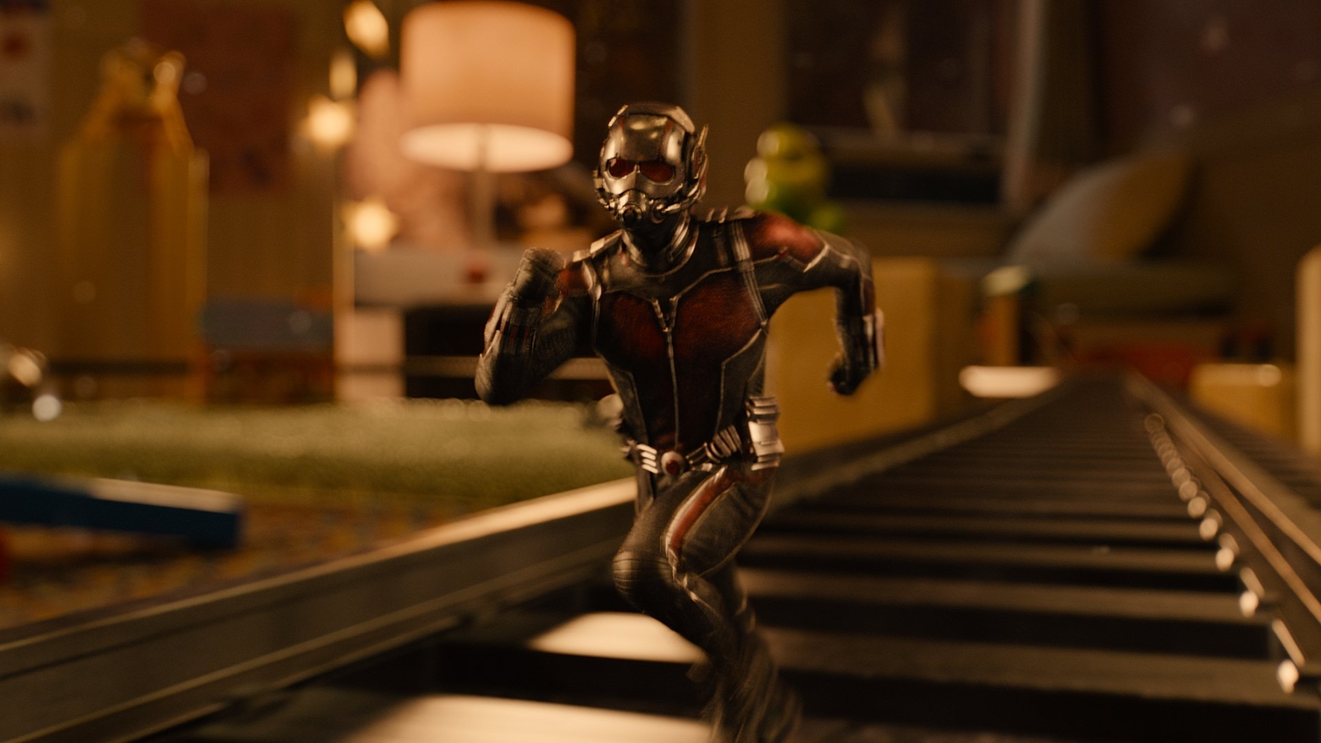 Ant Man Full Hd Wallpaper And Background 2160x1216 Id632791