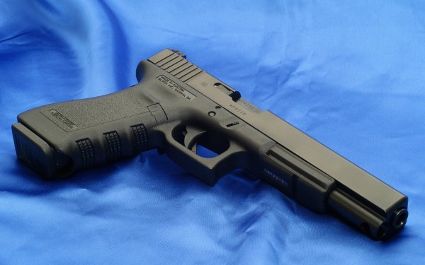 Weapons Glock Pistol HD Wallpaper | Background Image